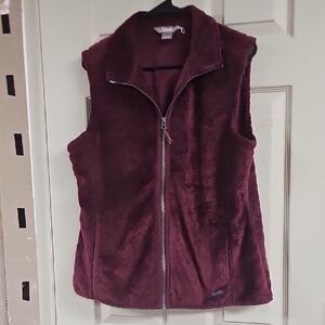 Avanti Maroon Zip-Up Vest